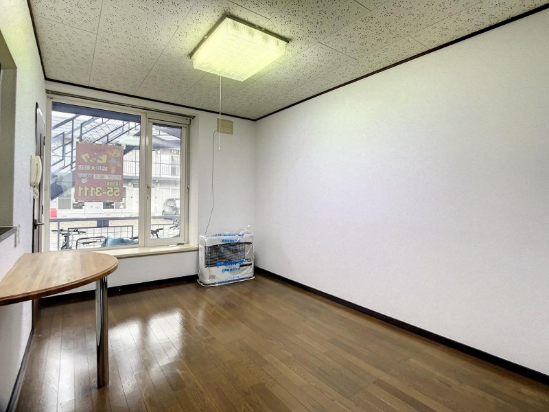 居室・リビング　リビング１