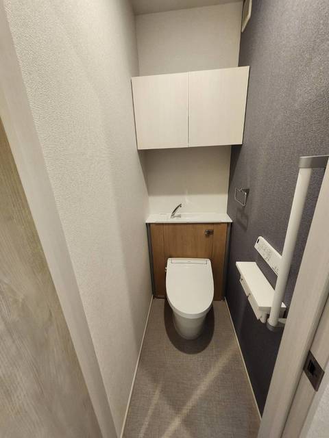 トイレ　同施工会社参考写真です