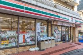 コンビニ　セブンイレブン新御徒町駅西店（コンビニ）まで263m