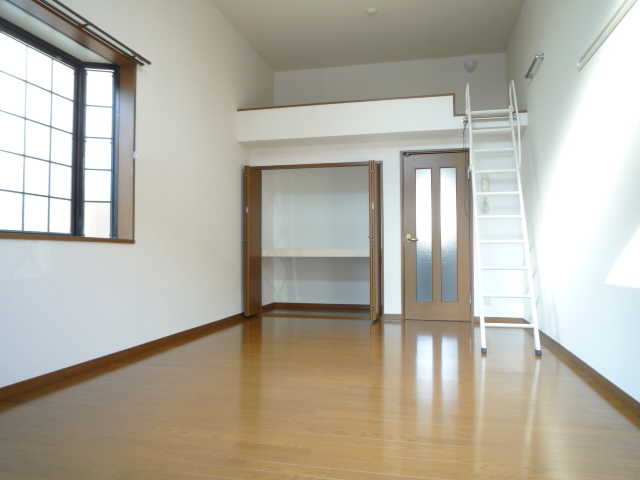 居室・リビング　別物件参考写真