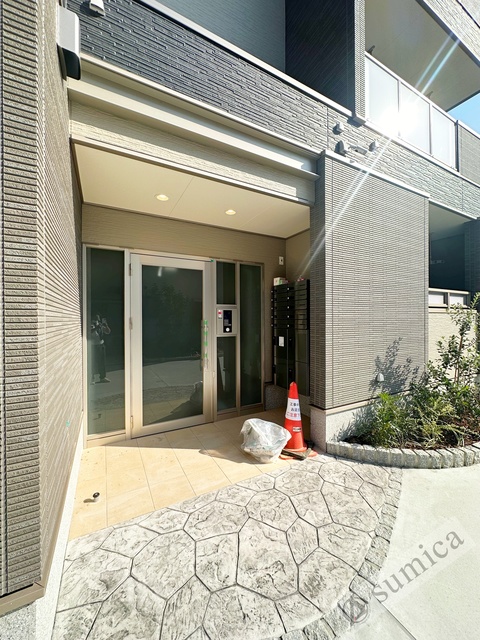 エントランス　オートロック完備で部外者シャットアウト♪♪