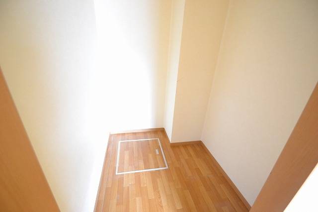 収納　ウォークインクローゼット。部屋の広さを生かします。