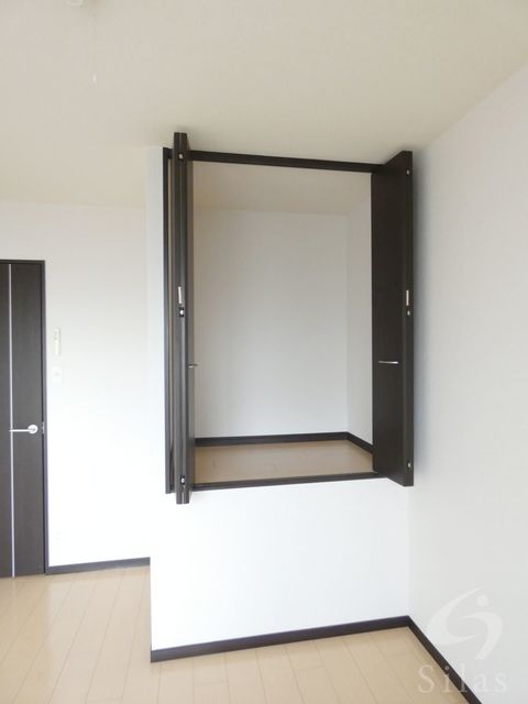 収納　反転タイプ