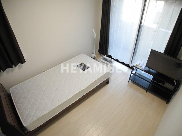 居室・リビング　※ベッド・遮光カーテンは付きません