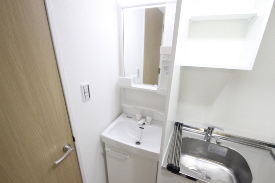 洗面設備　※別部屋の写真です