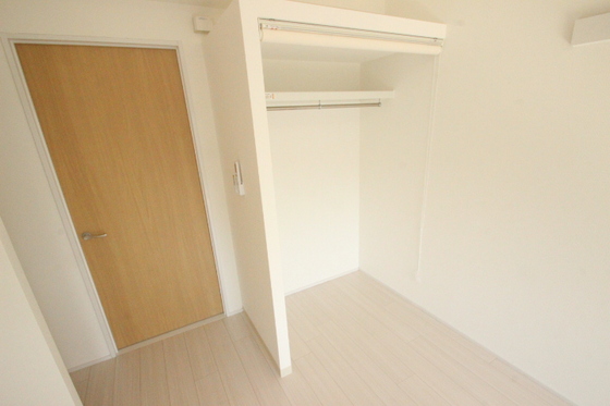 収納　※別部屋の写真です