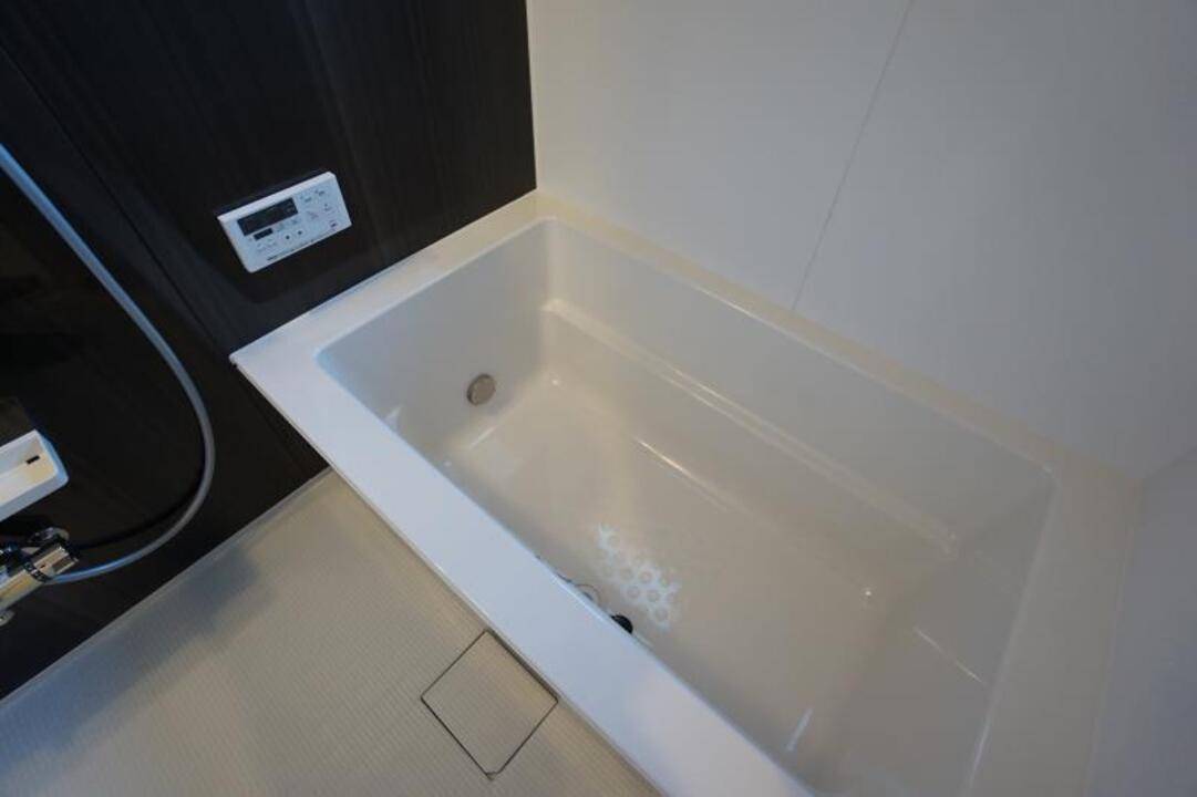 バス・シャワールーム　浴室