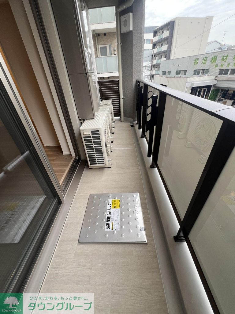 バルコニー　バルコニー