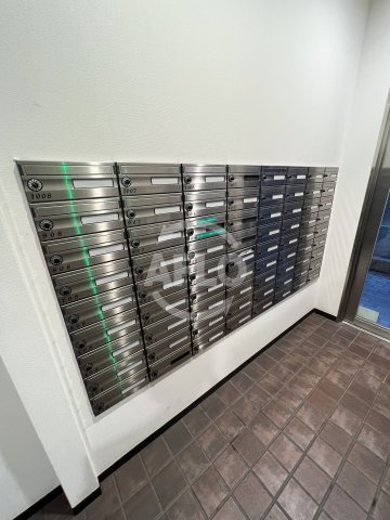 その他共有部分　アーバネックス西長堀　メールボックス