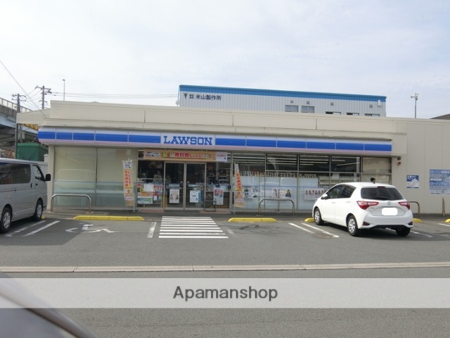 コンビニ　ローソン裾野伊豆島田南店（コンビニ）まで214m