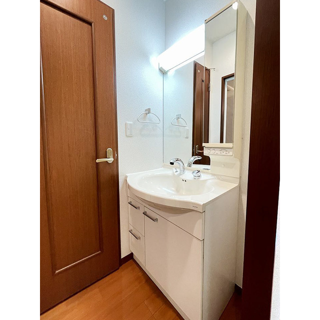 洗面設備　独立洗面台