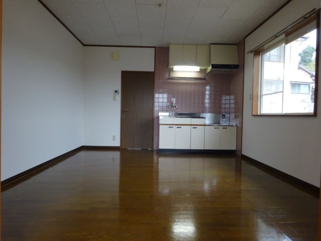 居室・リビング　こちらのリビングで趣味の時間をお楽しみください