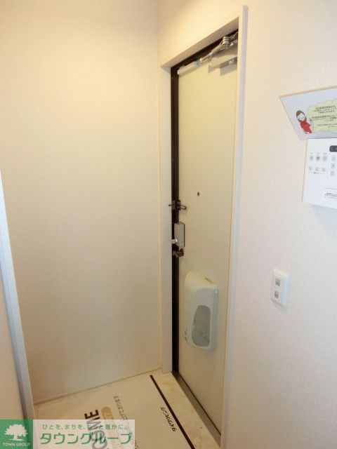 玄関　お部屋探しは【タウンハウジング蘇我店】にお任せ下さい♪