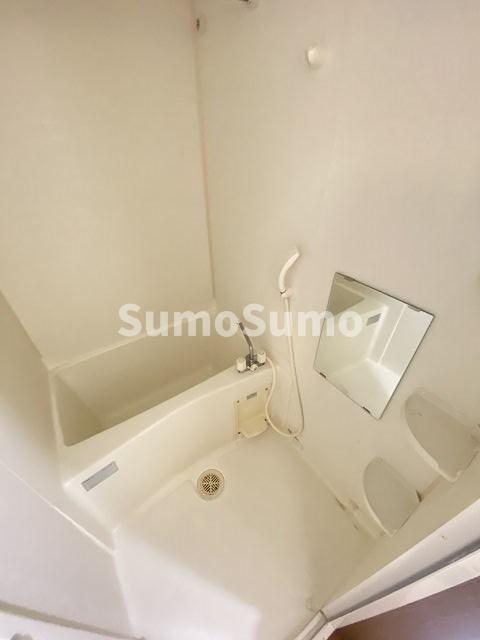 バス・シャワールーム　お風呂です