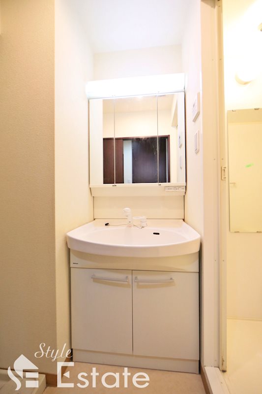 洗面設備　独立洗面台