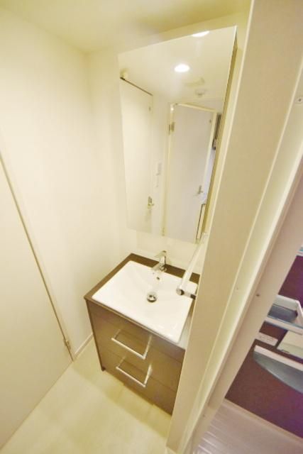 洗面設備　★おしゃれな洗面台です★