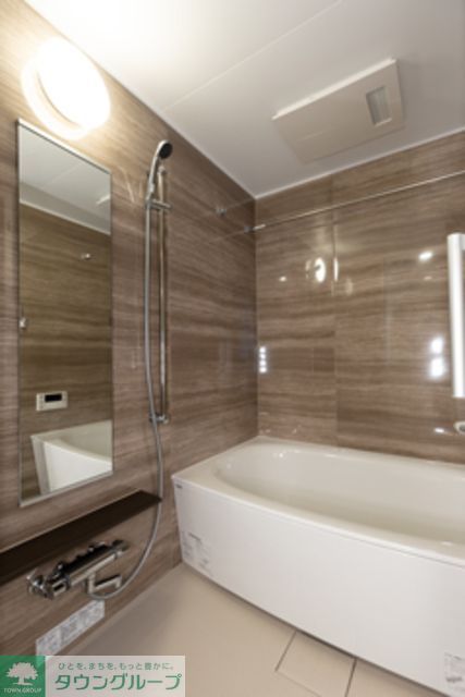 バス・シャワールーム　※写真は同タイプ住戸です。