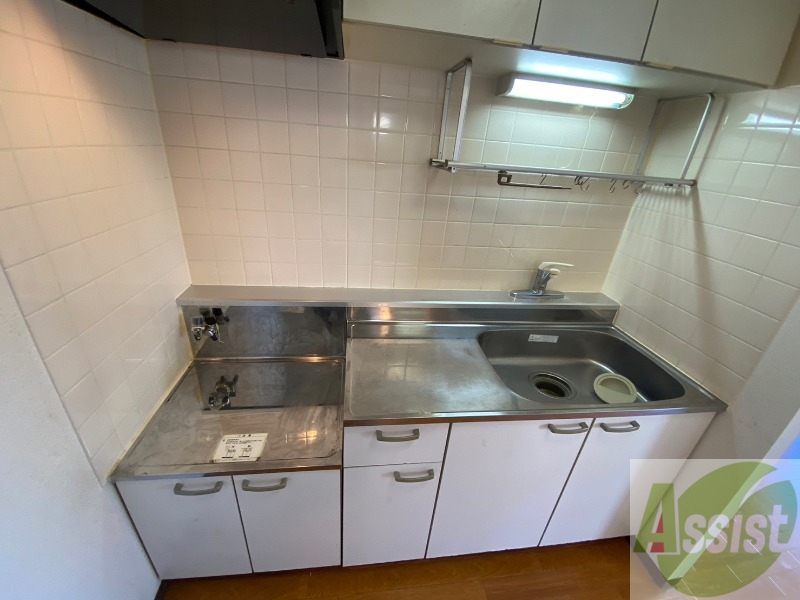 キッチン　キッチンは調理スペースもあり料理がはかどりそうです。