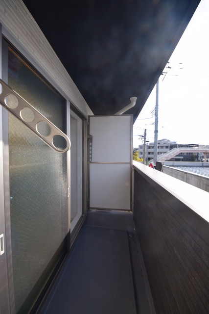 バルコニー　～晴れた日は洗濯物がよく乾くー～