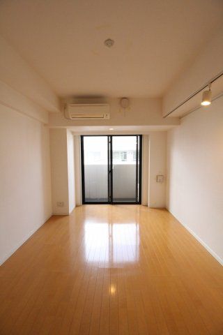 居室・リビング　（別タイプ参考写真）コンシェリア駒込ＥＡＳＴ　北区中里1