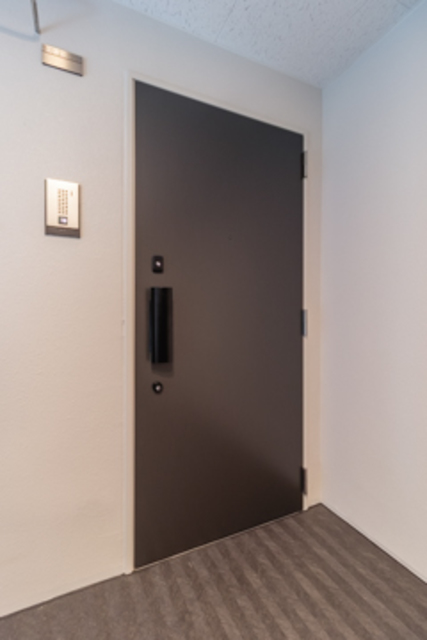 玄関　※写真は同タイプ住戸です。