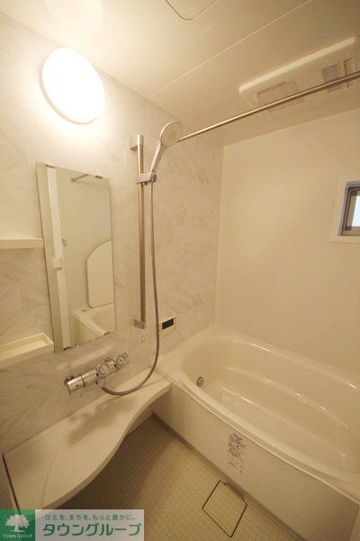 バス・シャワールーム　バス