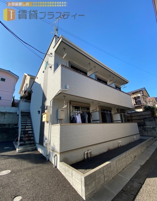 建物外観　駅まで直ぐの閑静な住宅街にひっそりと。