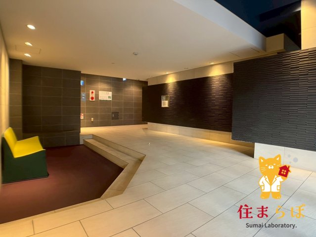 ロビー　「暮らしの設計図は、ここから始まります。」