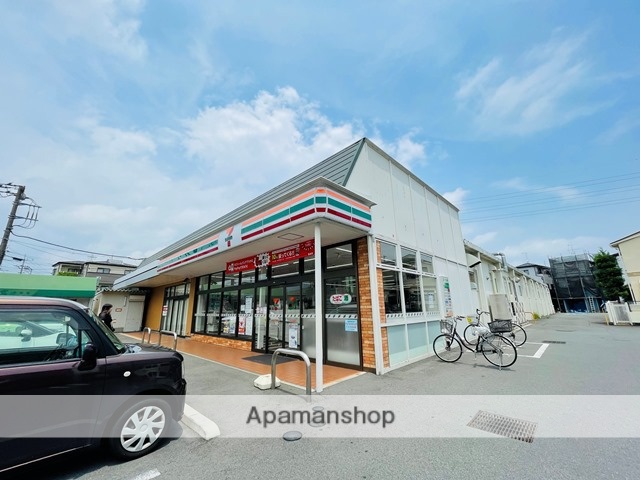 コンビニ　セブンイレブン（コンビニ）まで629m