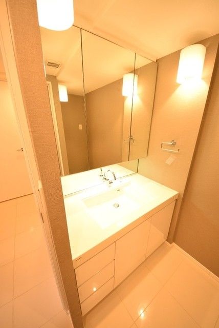 洗面設備　独立洗面台