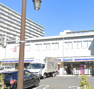 コンビニ　ミニストップ 亀戸9丁目店（コンビニ）まで131m