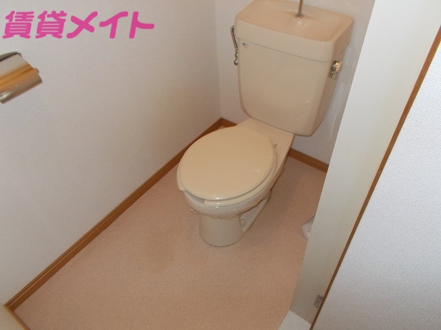 トイレ　同タイプの部屋写真です