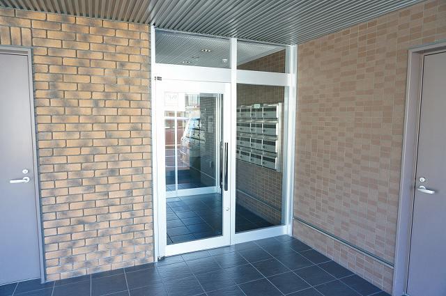 エントランス　エントランス