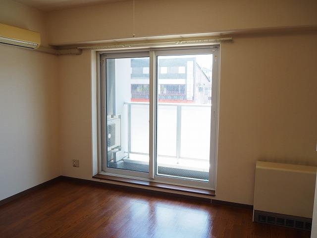 居室・リビング　リビング１