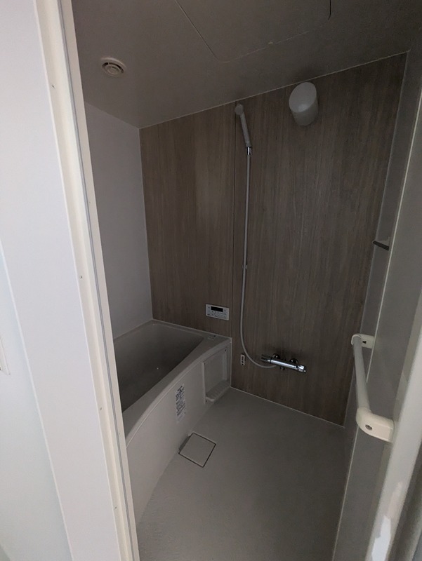 バス・シャワールーム　※室内写真は同間取りの別号室の写真です。