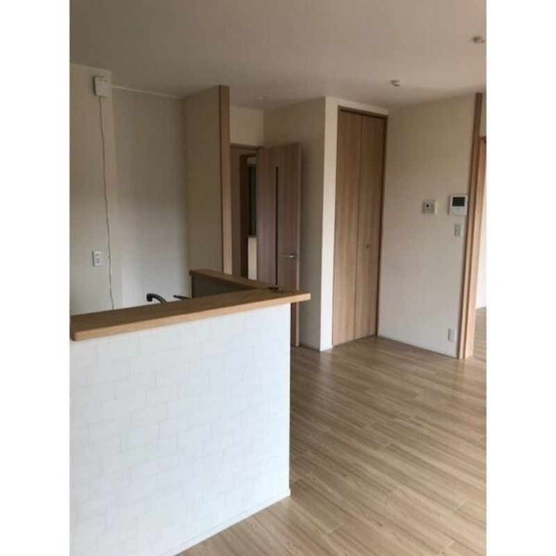 居室・リビング　図面と現状に相違がある場合には現状を優先