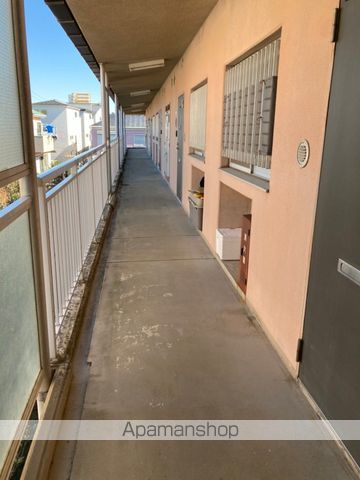 ロビー　ロビー