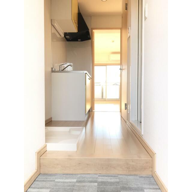 玄関　同仕様別室画像