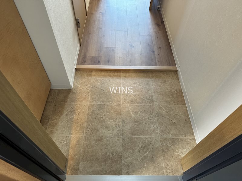 玄関　※別部屋参考写真です。