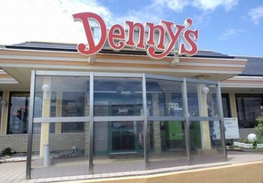 飲食店　デニーズ 東浅草店（飲食店）まで734m