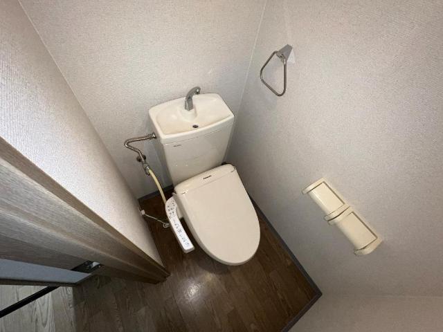 トイレ　トイレ