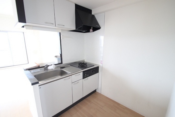 キッチン　※別部屋の写真です