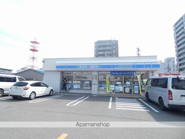 コンビニ　ローソン（コンビニ）まで219m