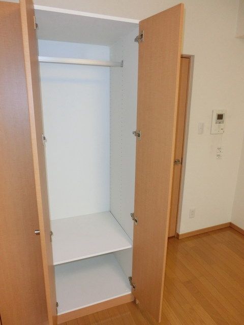 収納　クローゼット