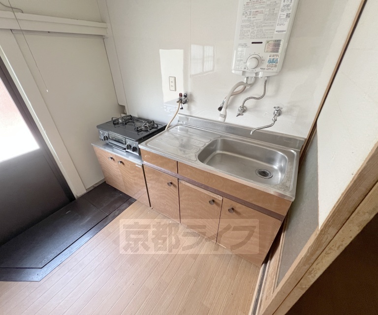 キッチン　調理スペース有り