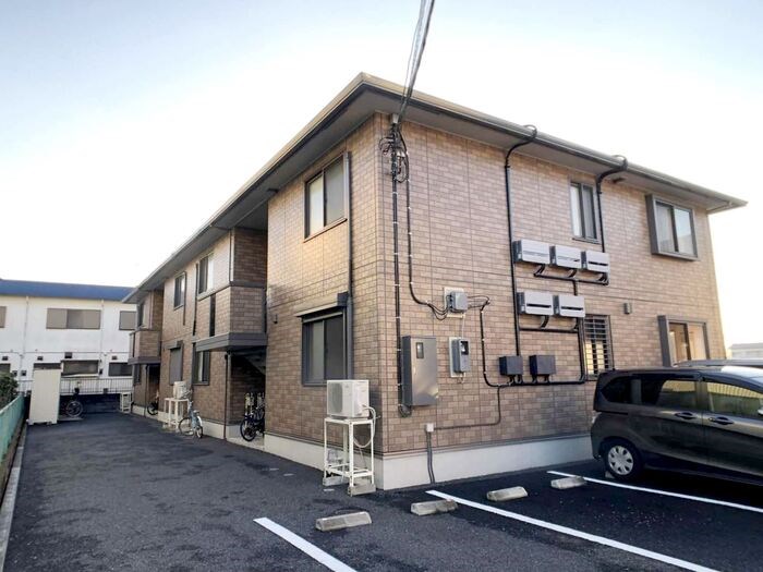 建物外観　ヴェルドミールのご紹介は住まいの窓口アソシエへ。