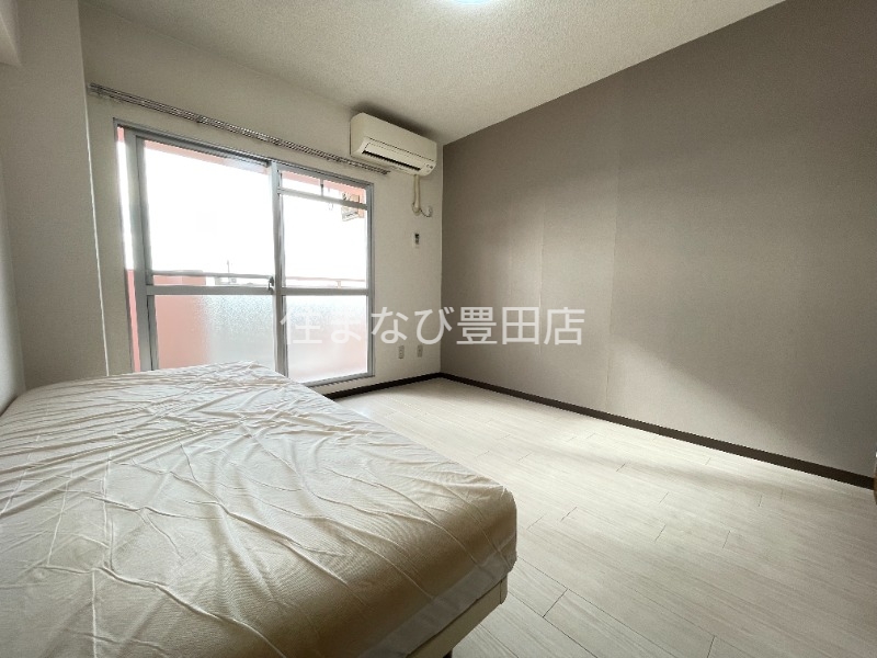 居室・リビング　同型写真