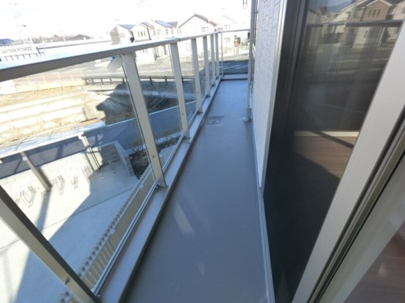 バルコニー　図面と現状に相違がある場合には現状を優先