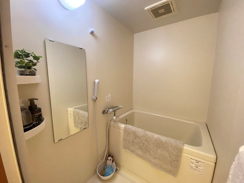 バス・シャワールーム　同タイプ参考写真201号室