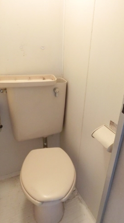 トイレ　※別部屋参考写真